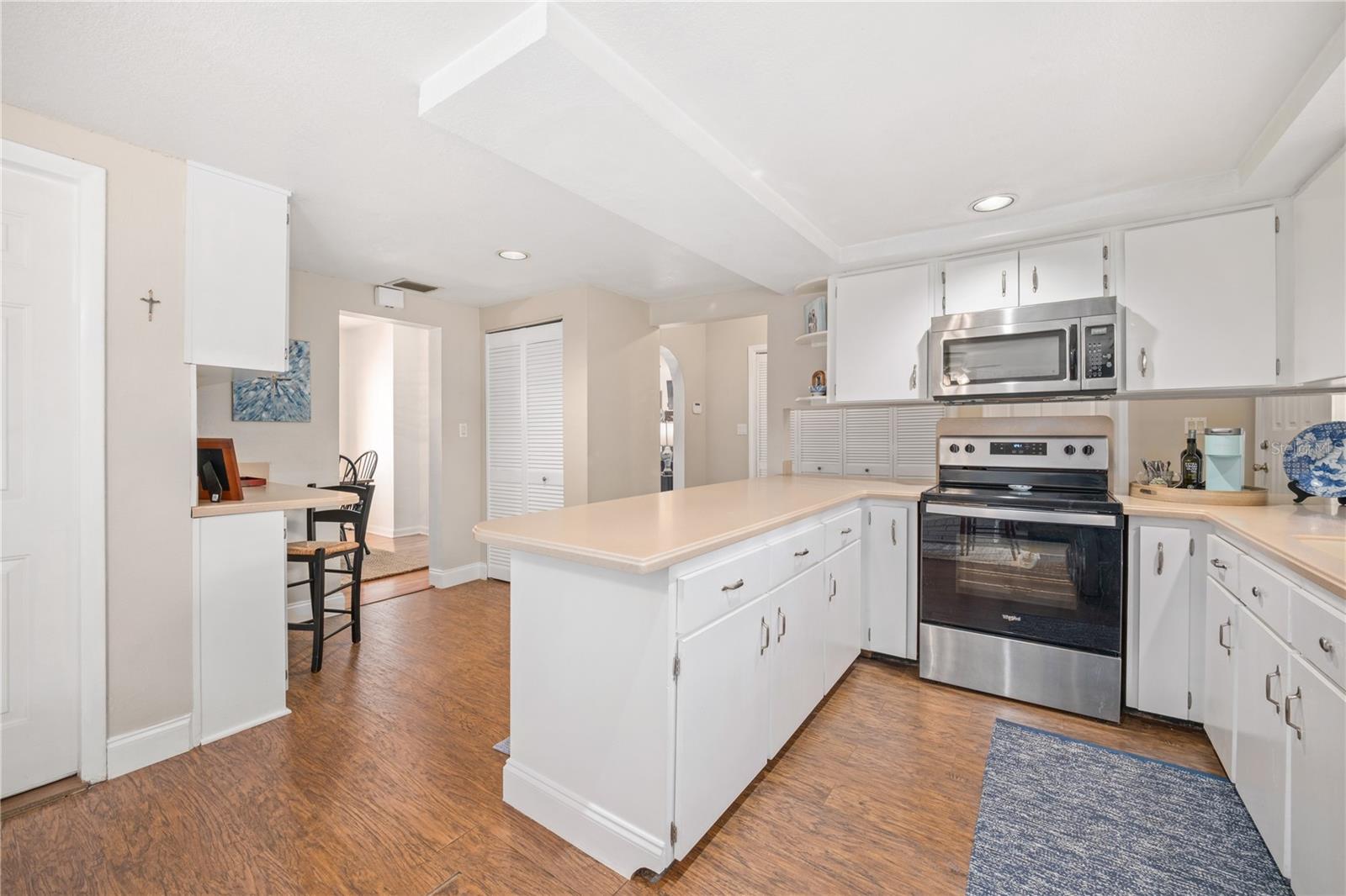 2300 Princeton Ct
