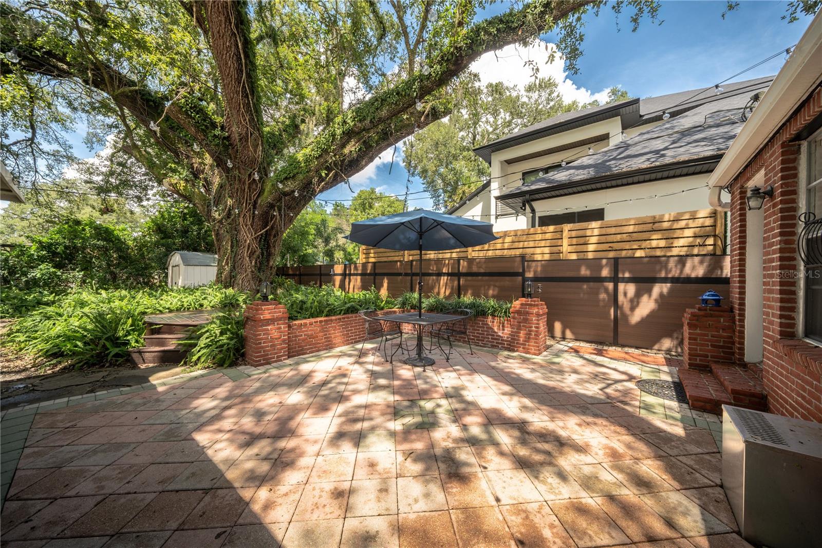 2300 Princeton Ct