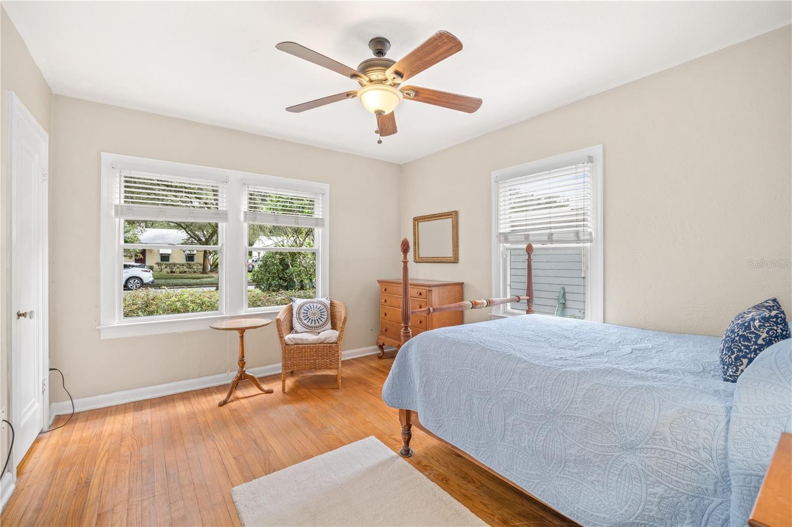 2300 Princeton Ct