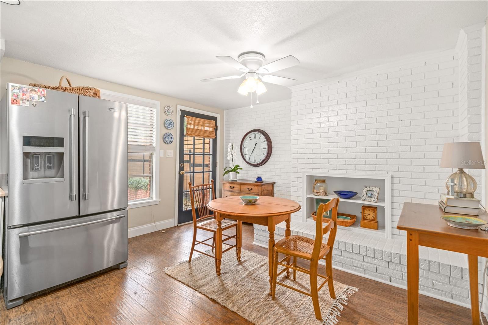 2300 Princeton Ct