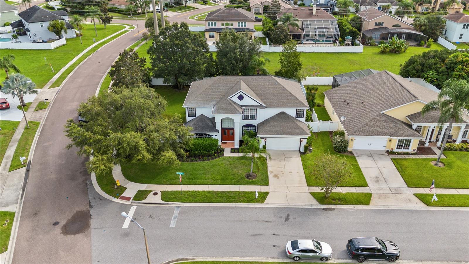 1097 Hollow Pine Dr