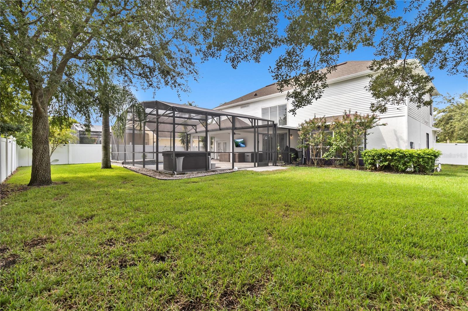 1097 Hollow Pine Dr