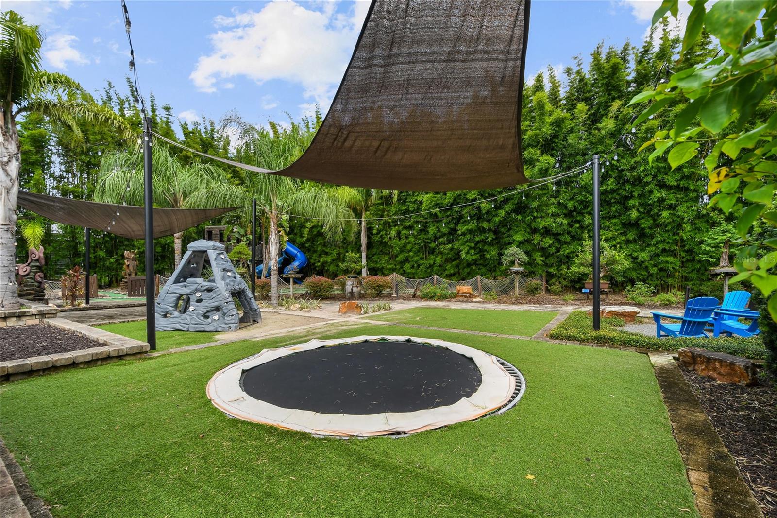 1661 S Chickasaw Trl