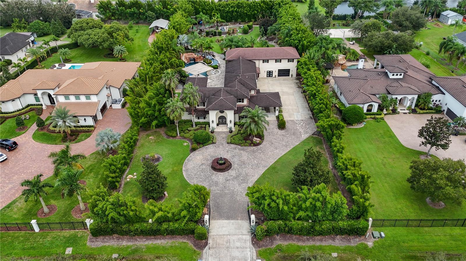 1661 S Chickasaw Trl