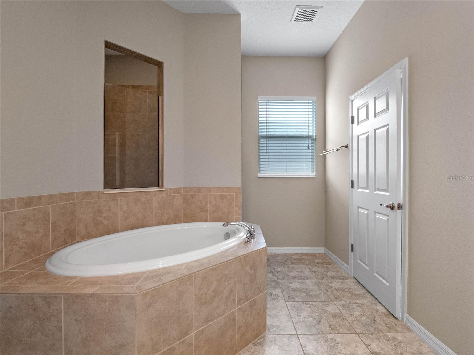 8747 Bridgeport Bay Cir