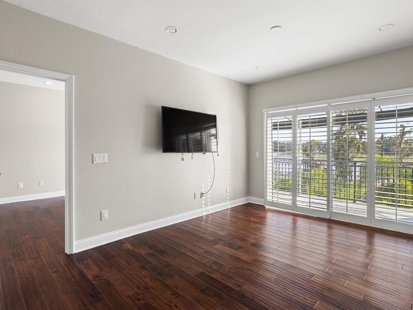 11018 Lake Butler Blvd