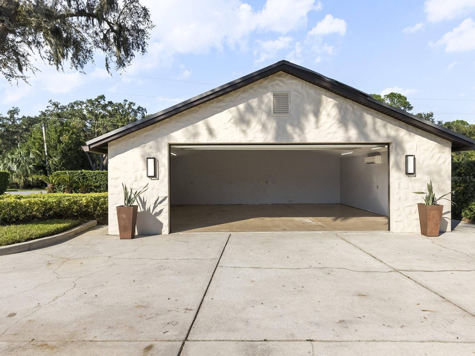 11018 Lake Butler Blvd