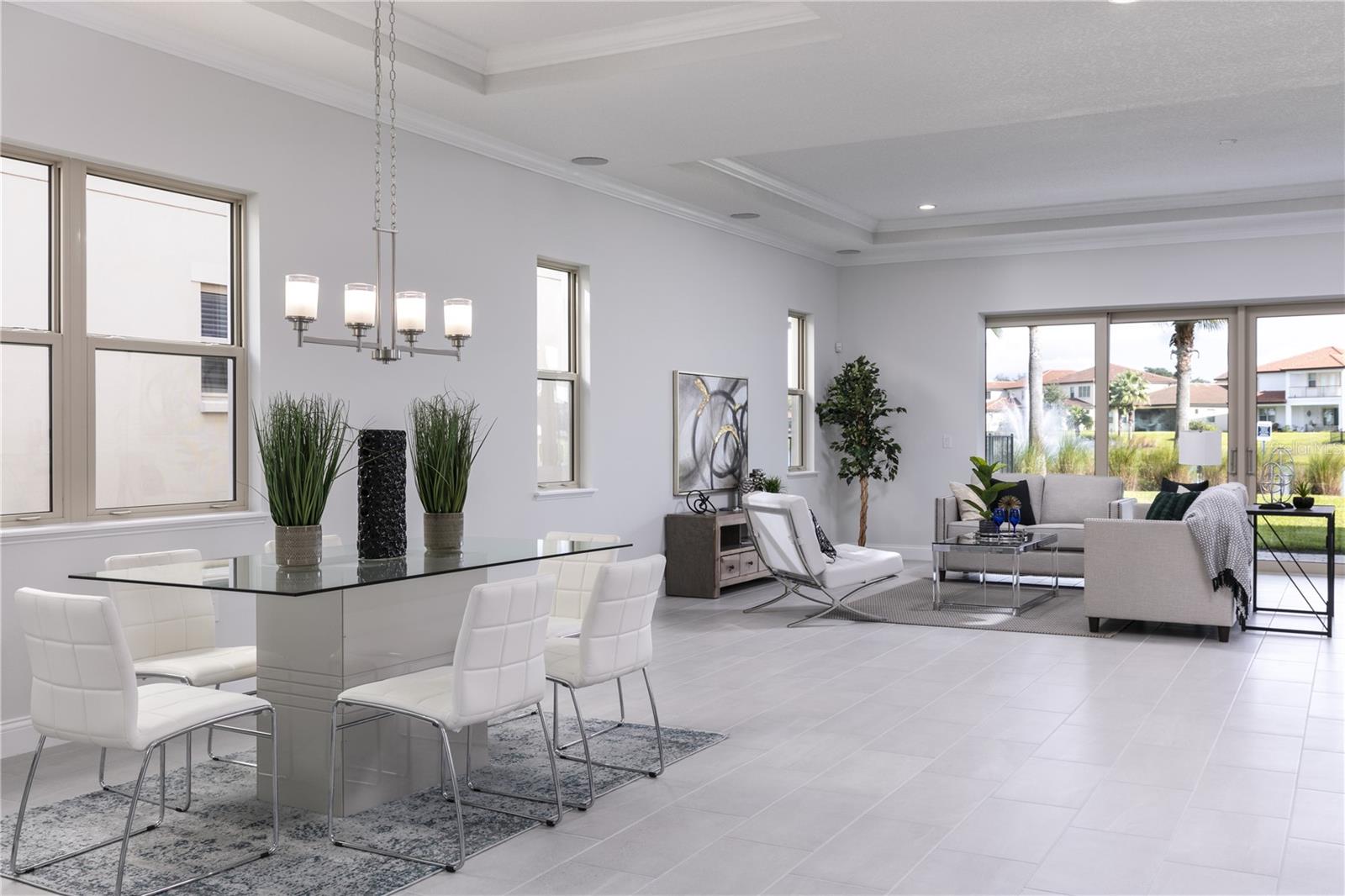 10475 Royal Cypress Way