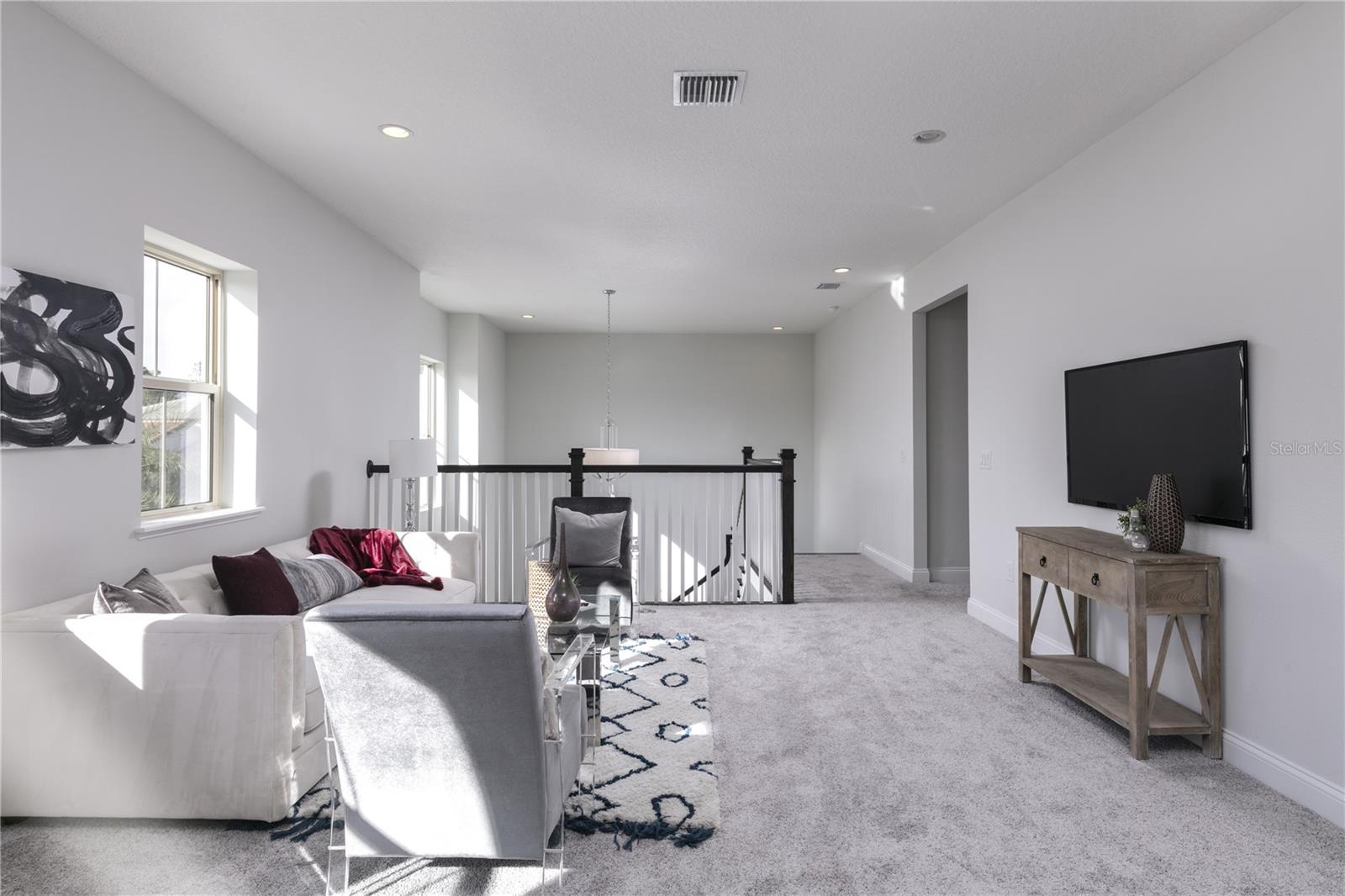 10475 Royal Cypress Way