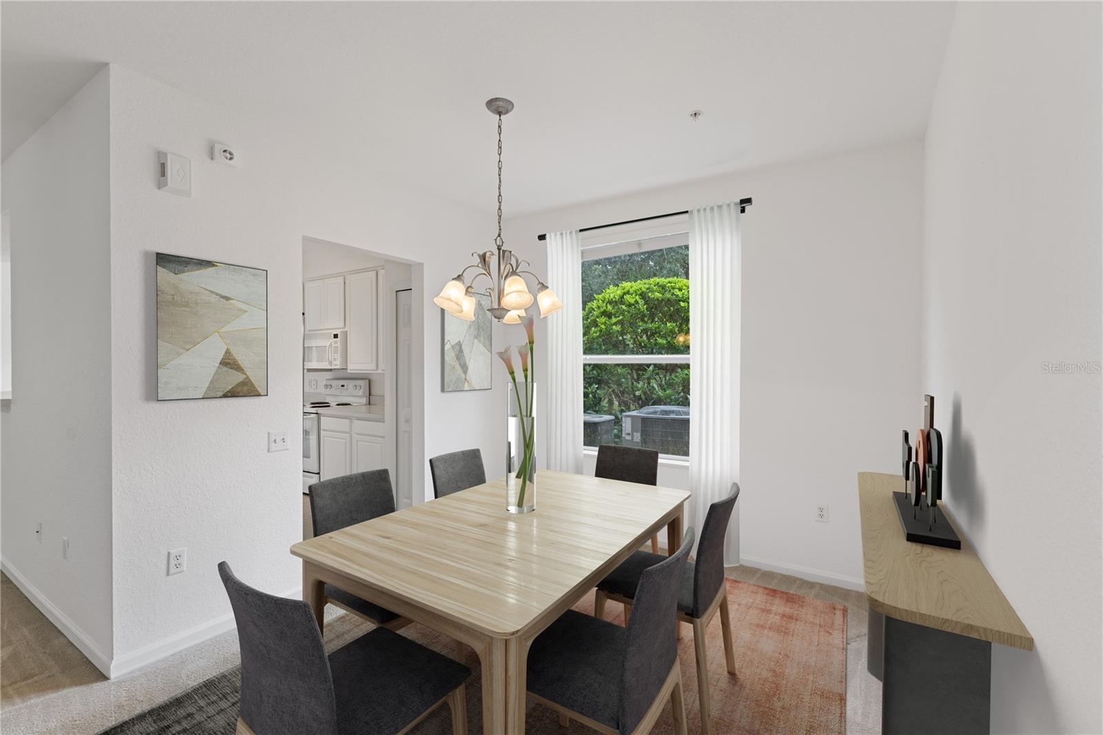 2576 San Tecla St #109