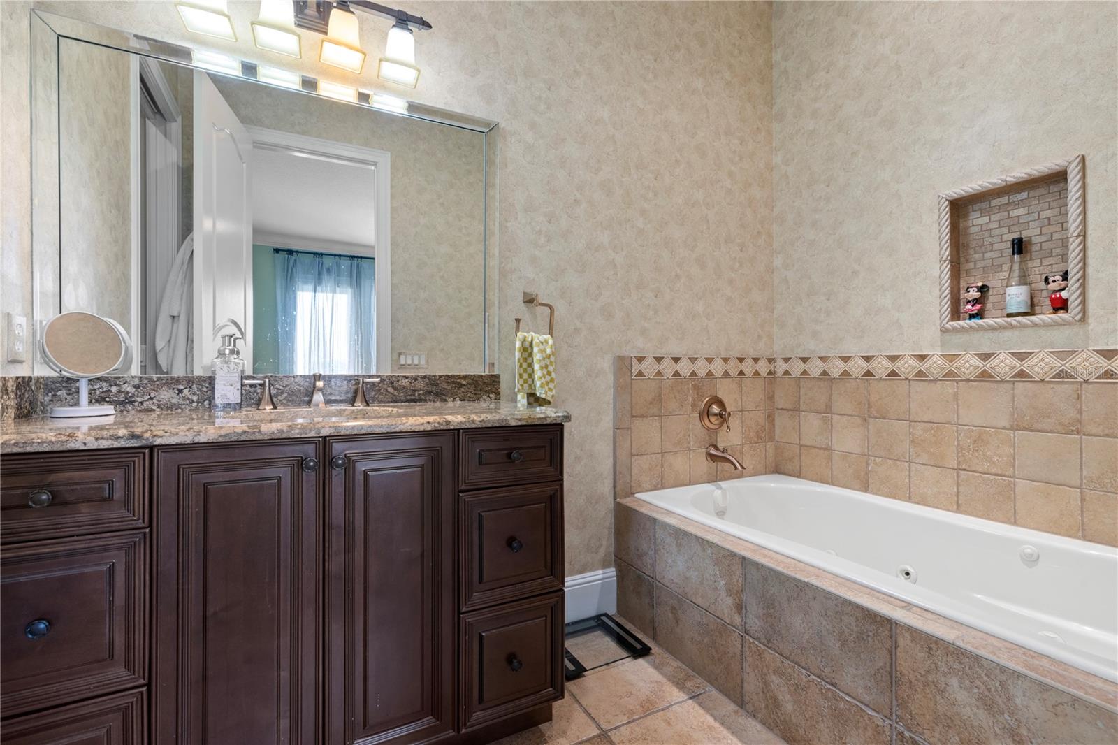 9632 Weatherstone Ct