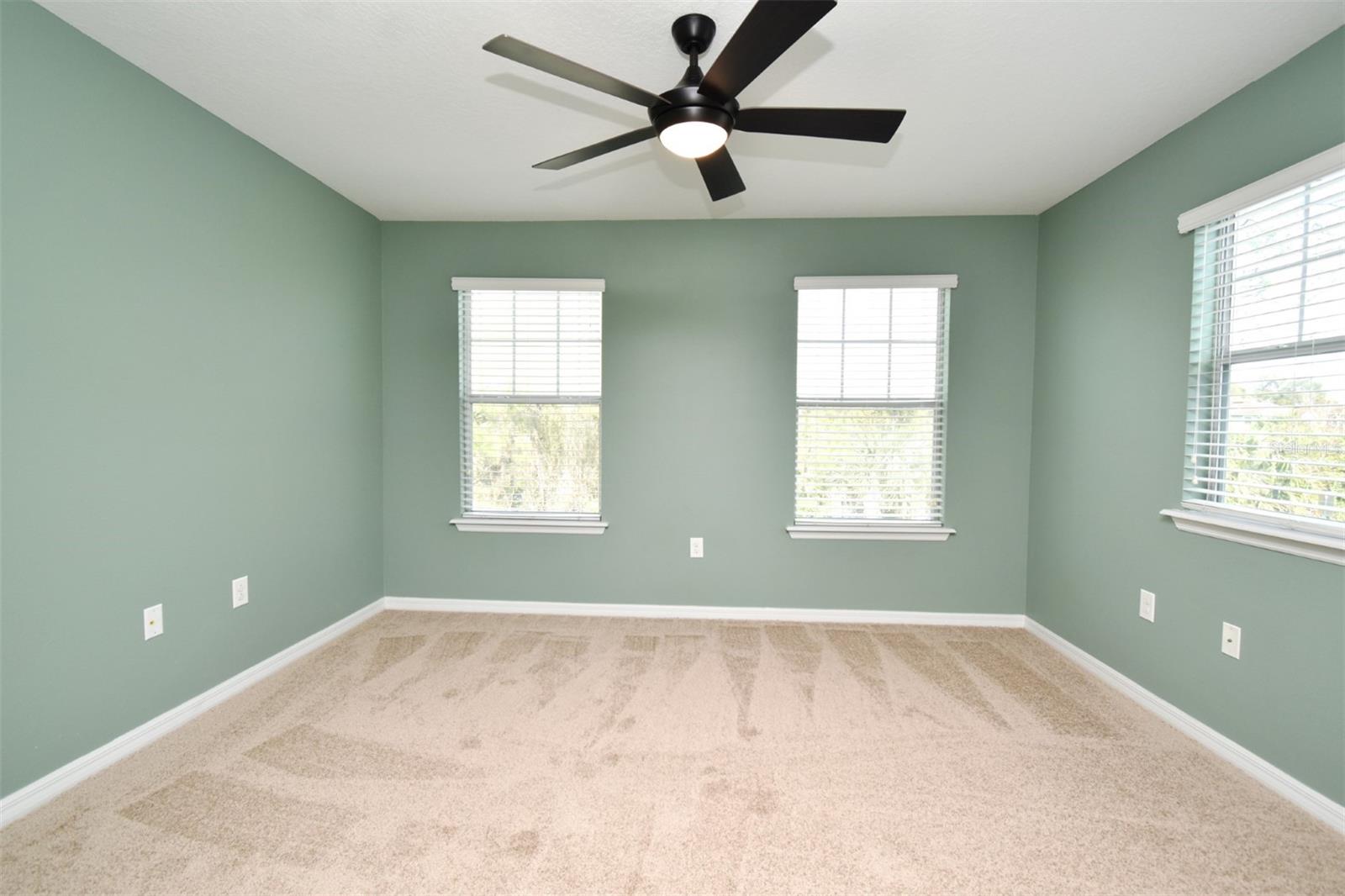 2129 Victoria Glen Dr