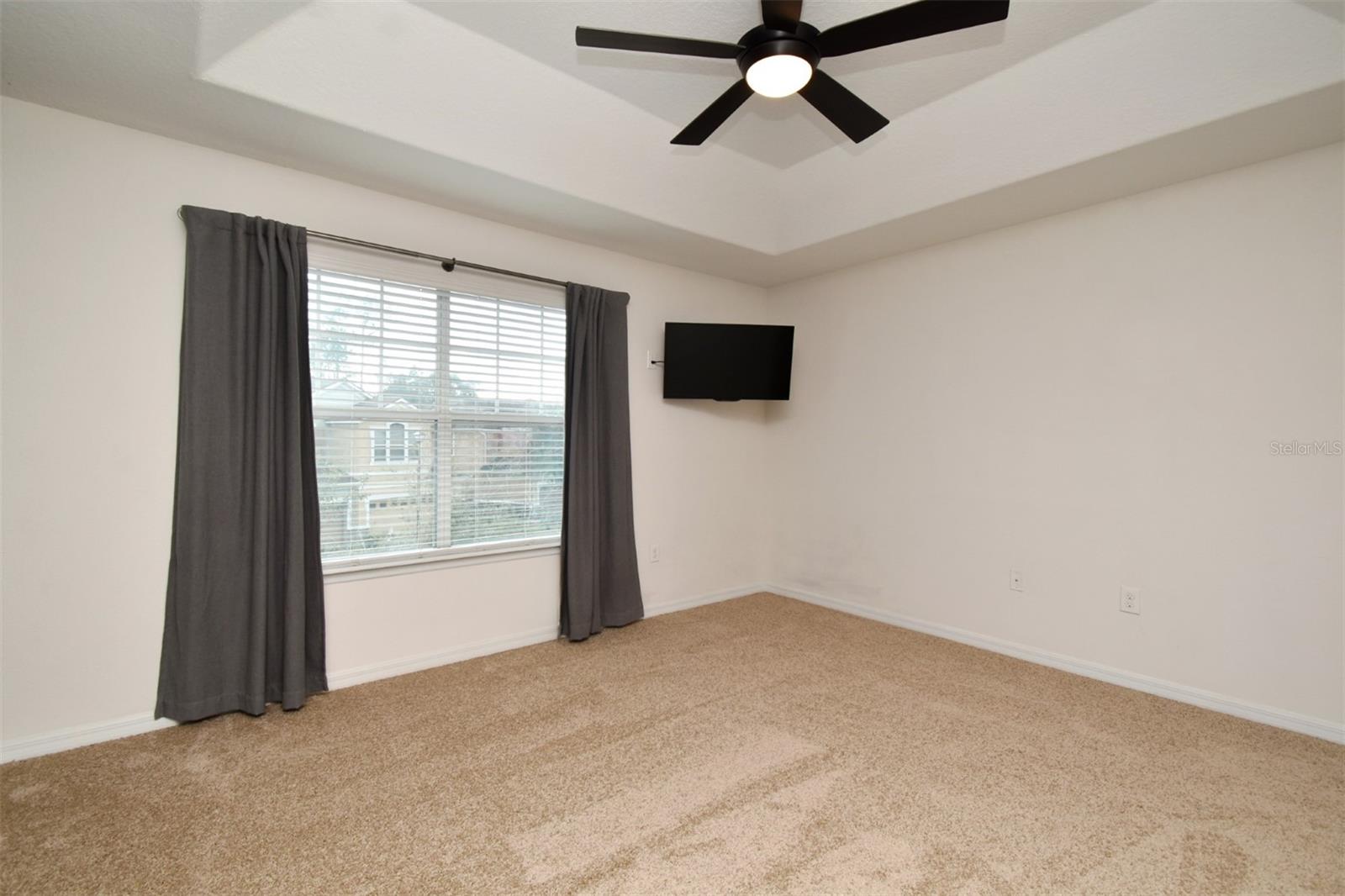 2129 Victoria Glen Dr