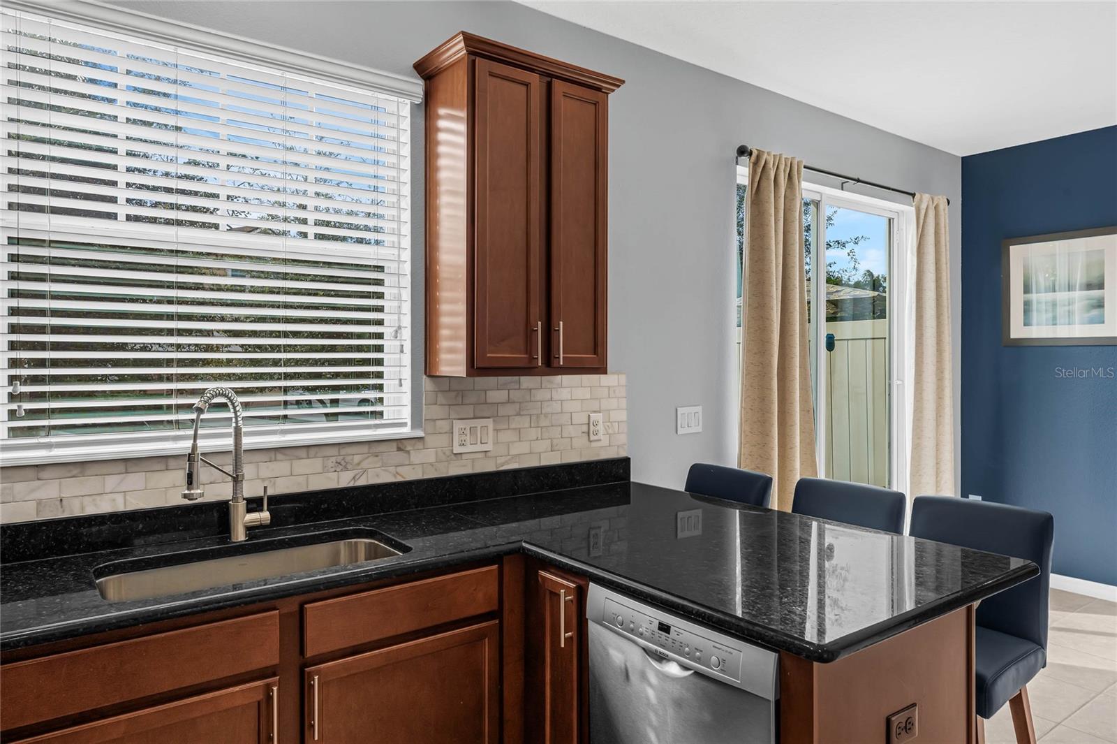 2129 Victoria Glen Dr