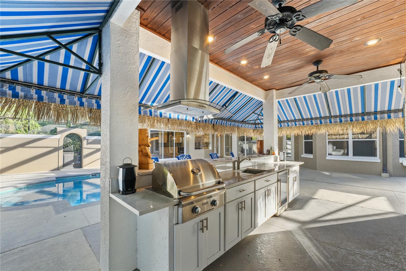 17429 Cobblestone Ln