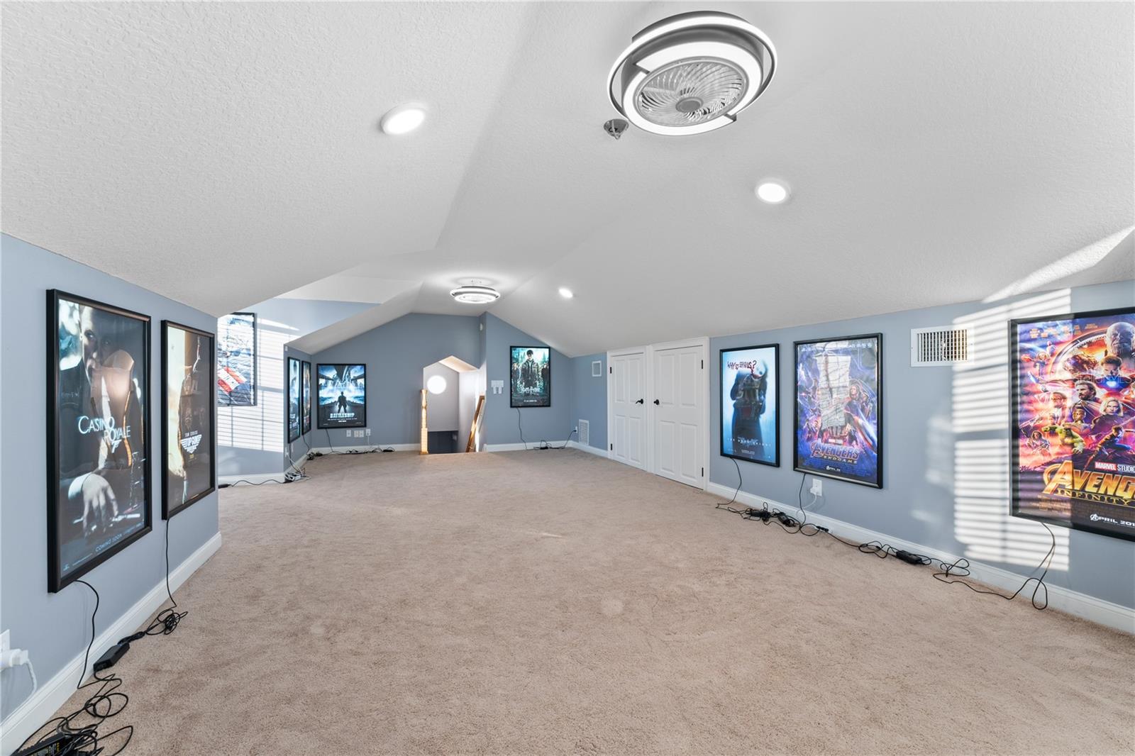 17429 Cobblestone Ln