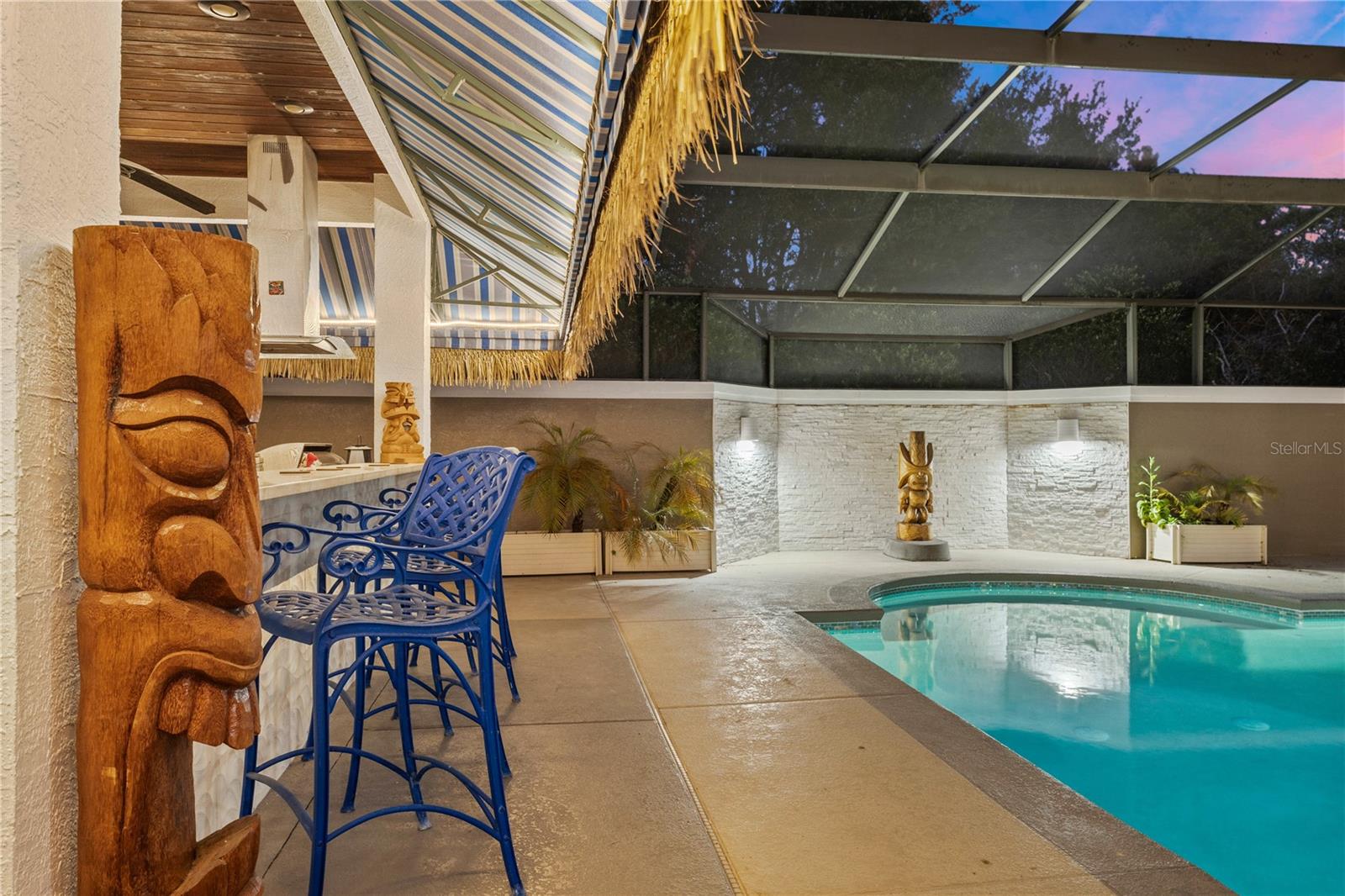 17429 Cobblestone Ln