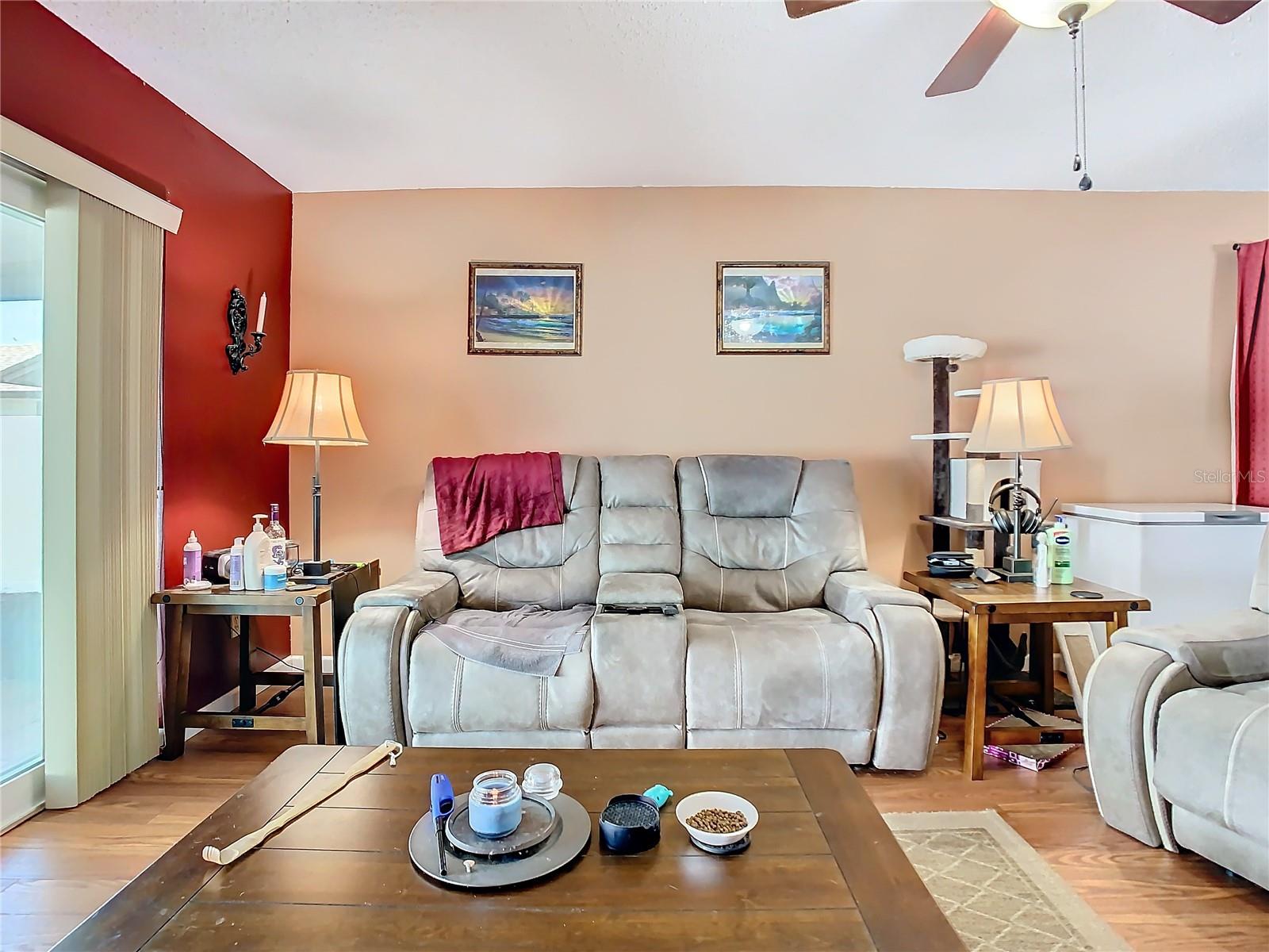 2435 Turpin Dr