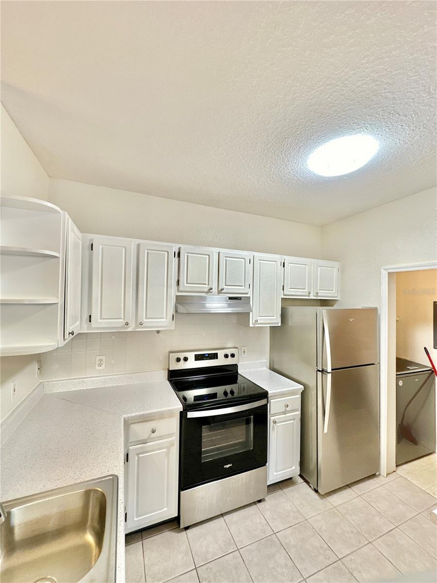 1175 Lake Shadow Cir #4103
