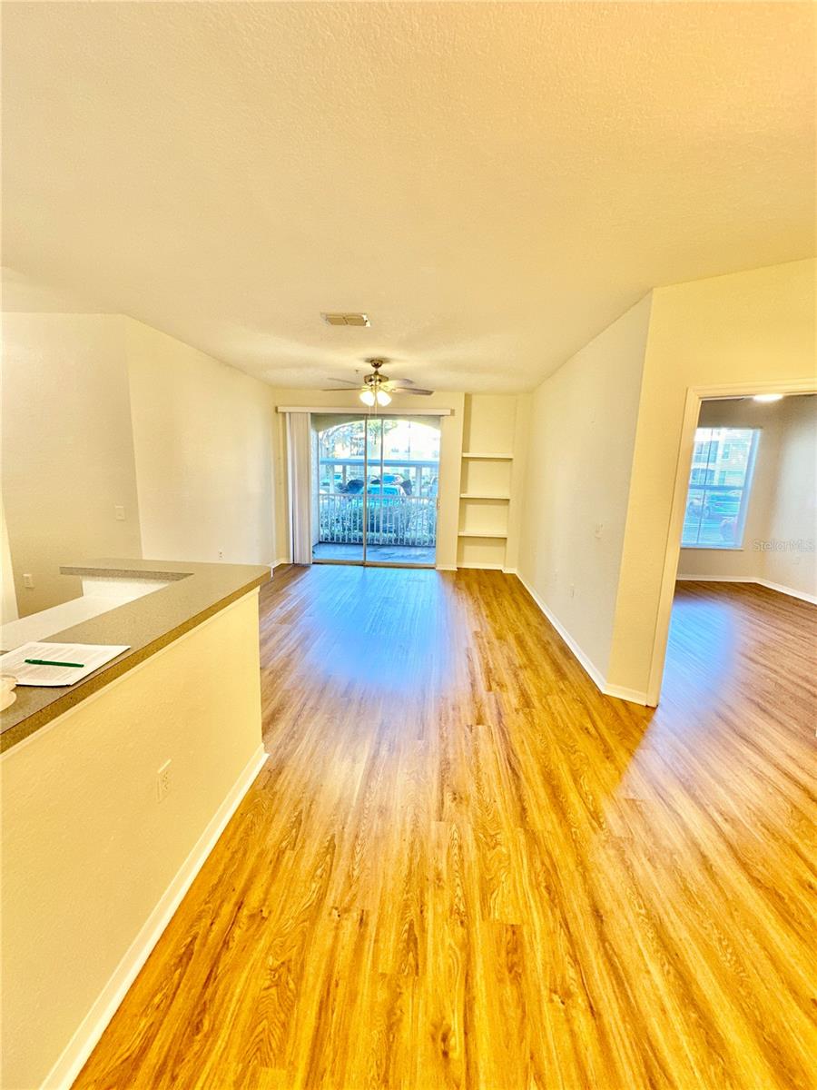 1175 Lake Shadow Cir #4103
