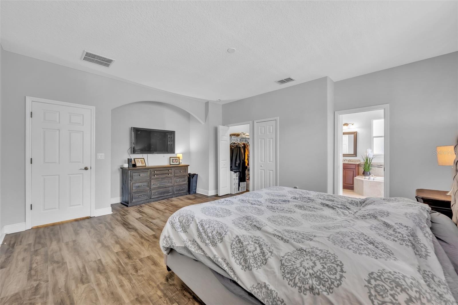 1426 Catherine St #5