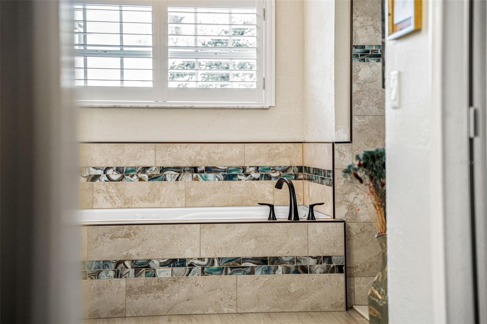 9302 BAY VISTA ESTATES BLVD