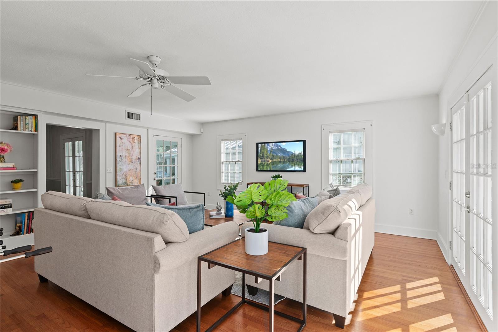 193 Overlook Rd