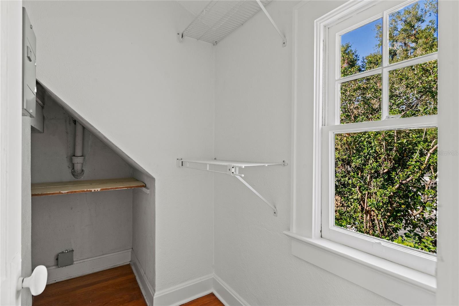 193 Overlook Rd