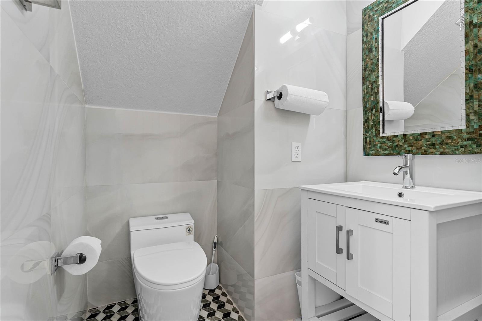 6019 Bay Valley Ct
