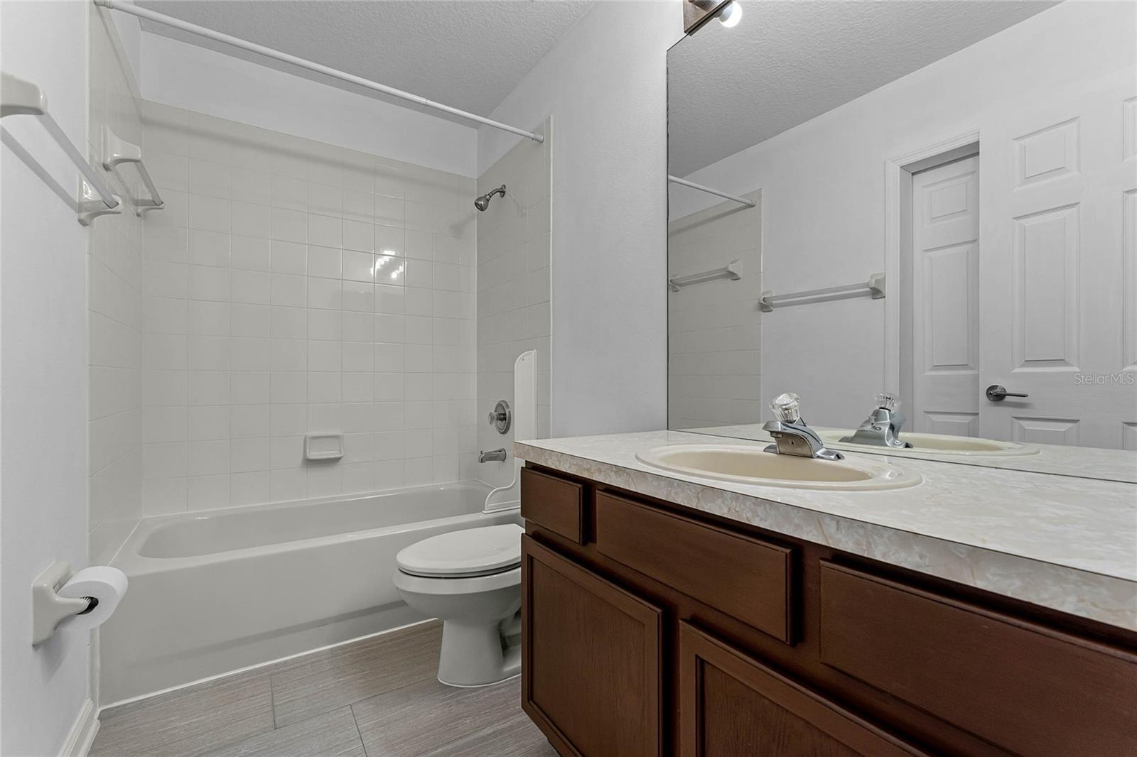 6019 Bay Valley Ct