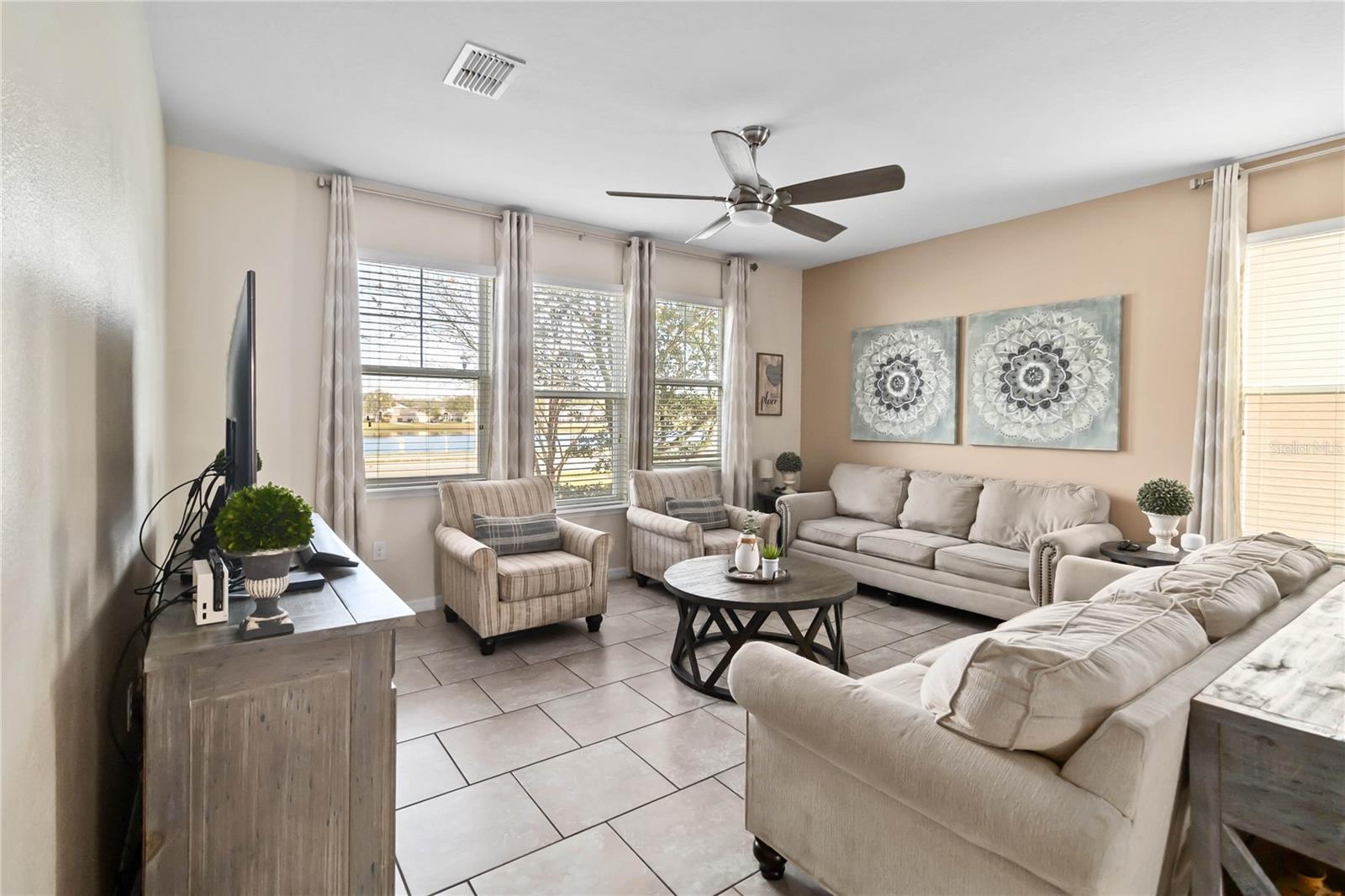 1942 J Lawson Blvd