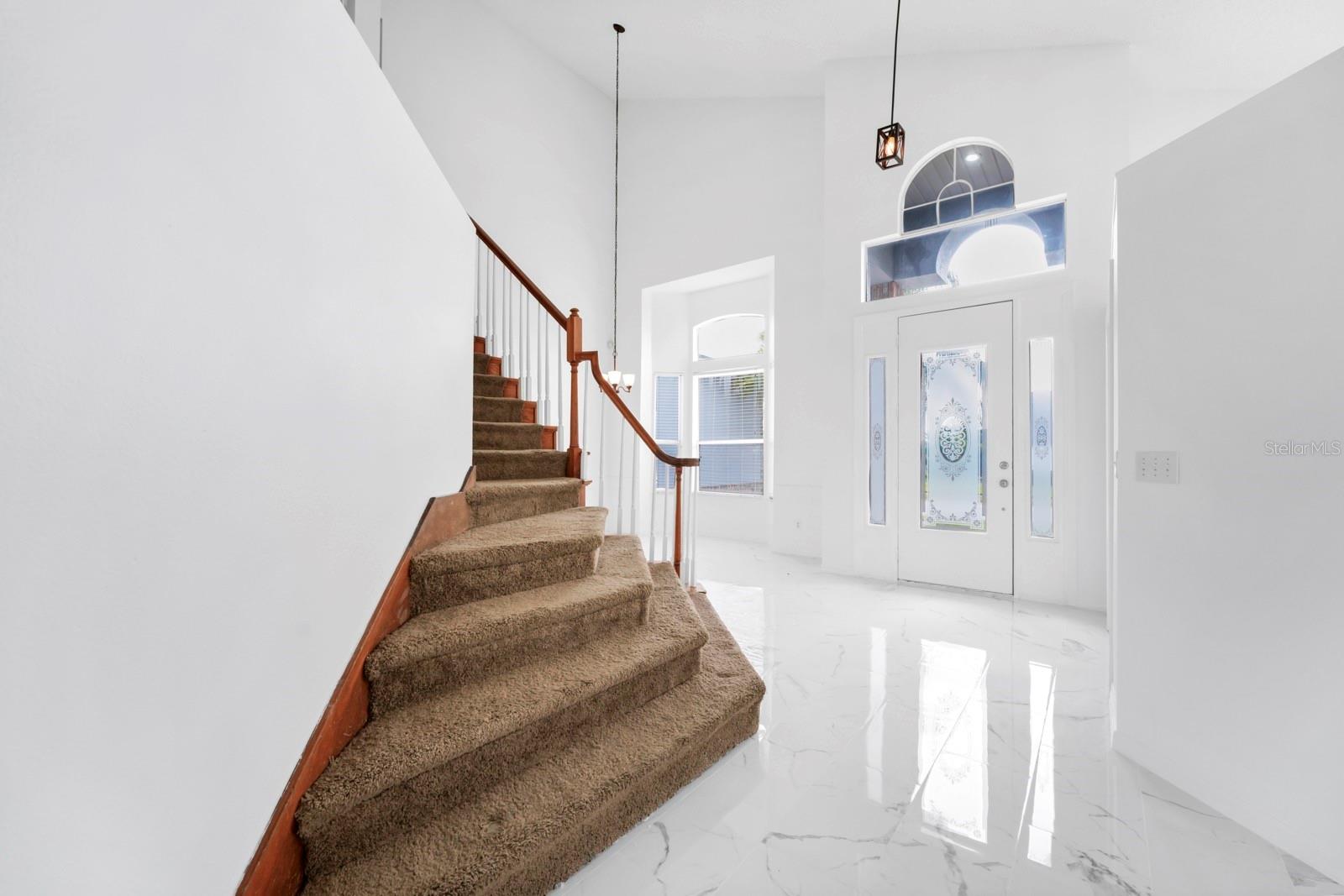 13656 Crystal River Dr