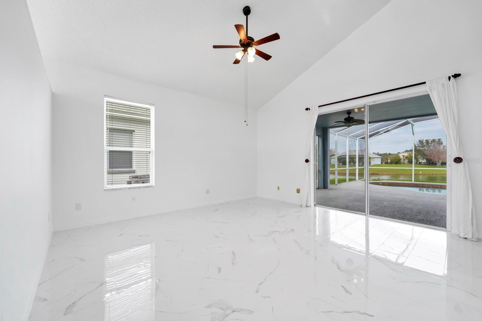 13656 Crystal River Dr