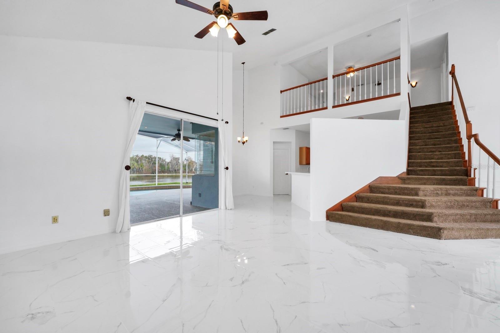 13656 Crystal River Dr