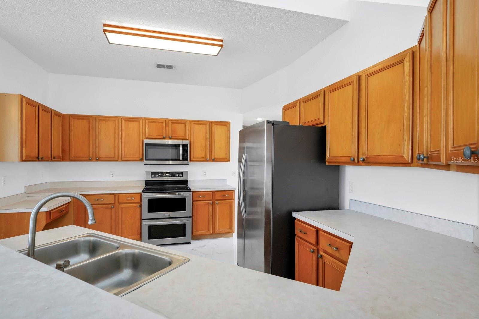 13656 Crystal River Dr