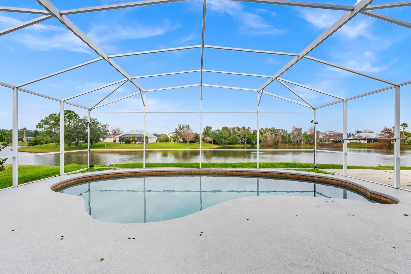 13656 Crystal River Dr