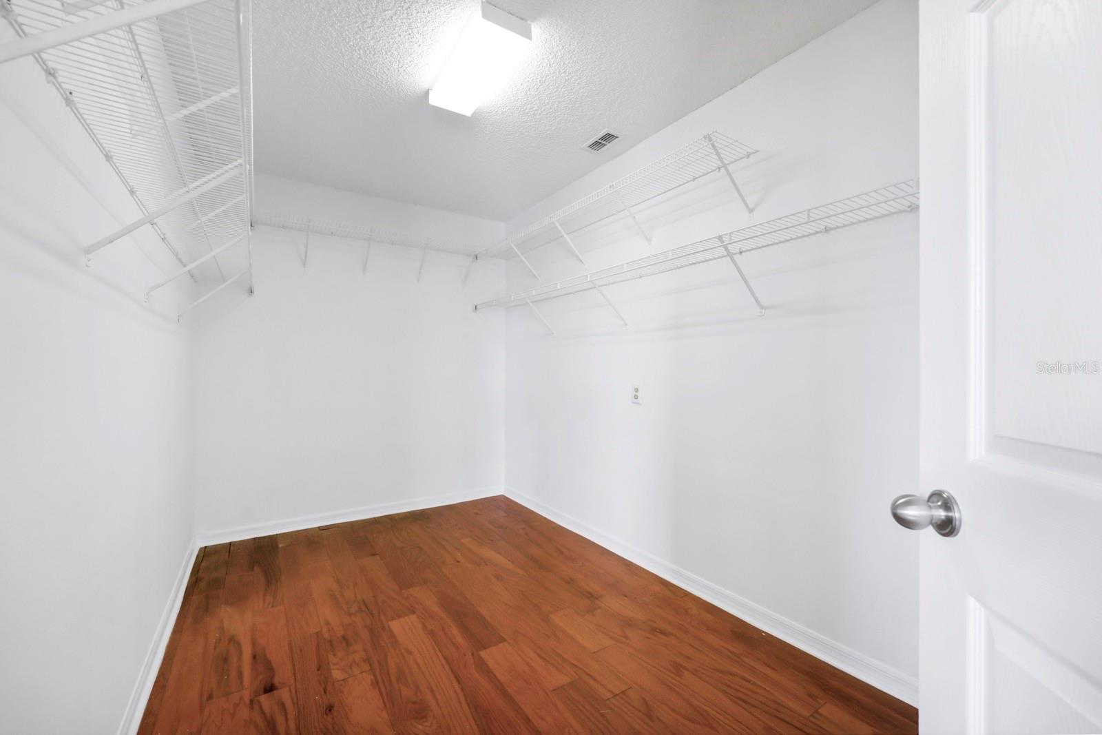 13656 Crystal River Dr