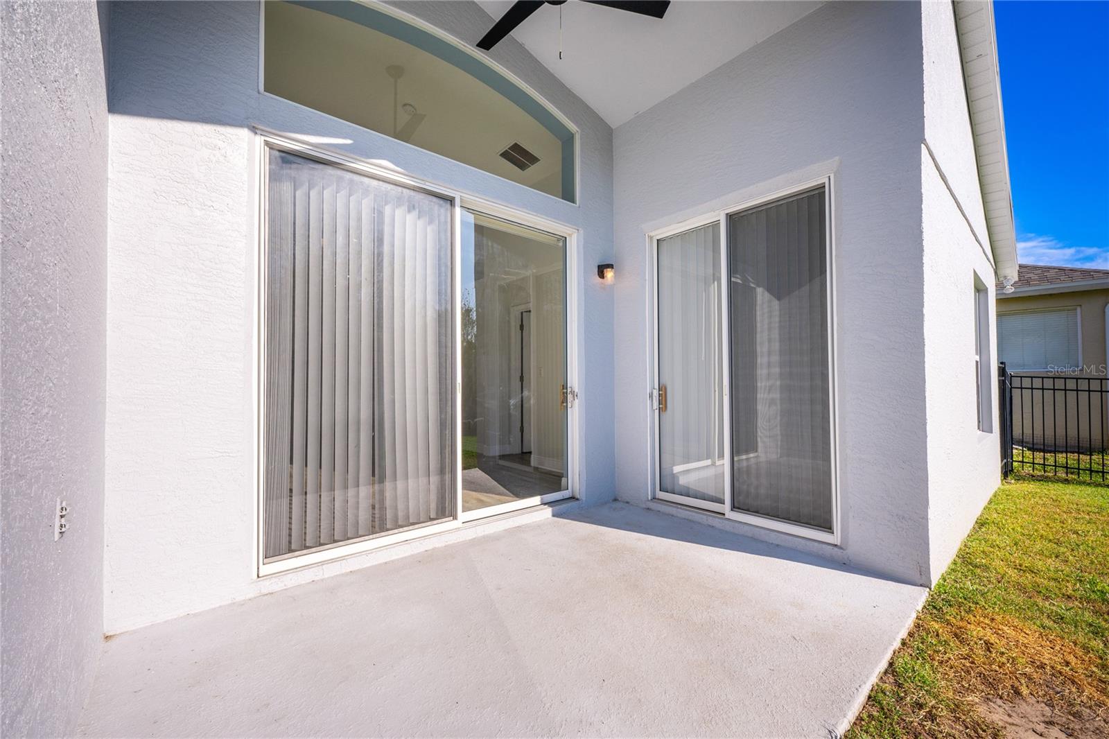 10050 Hidden Dunes Ln