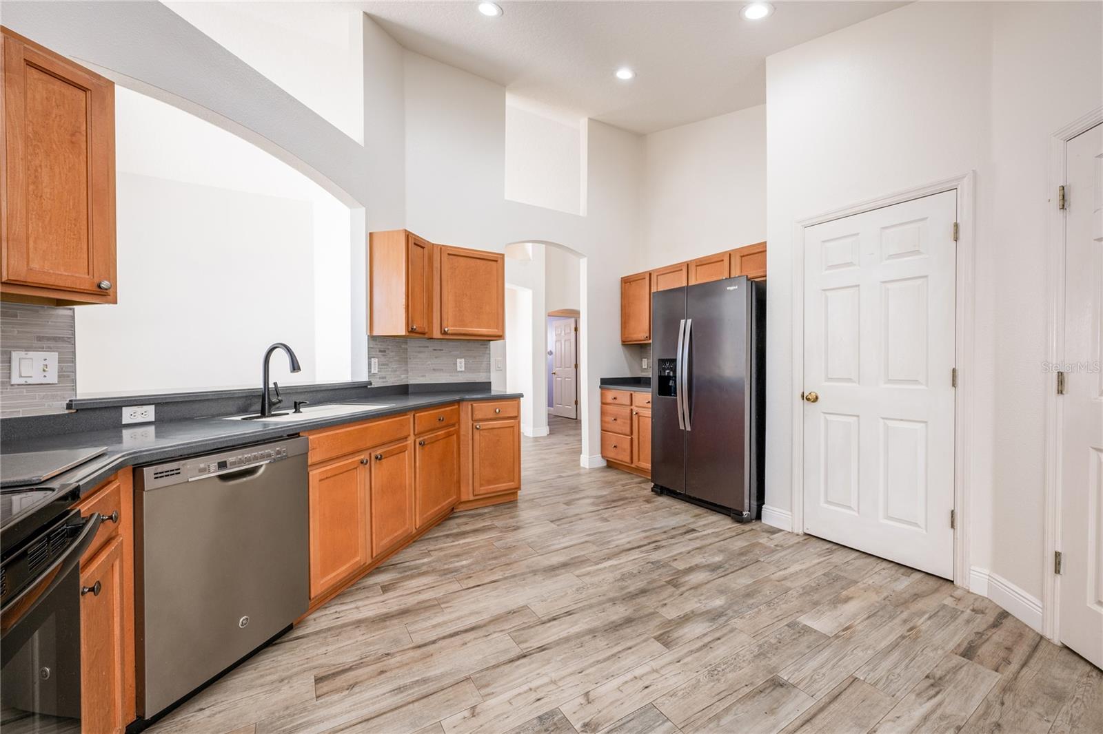 10050 Hidden Dunes Ln