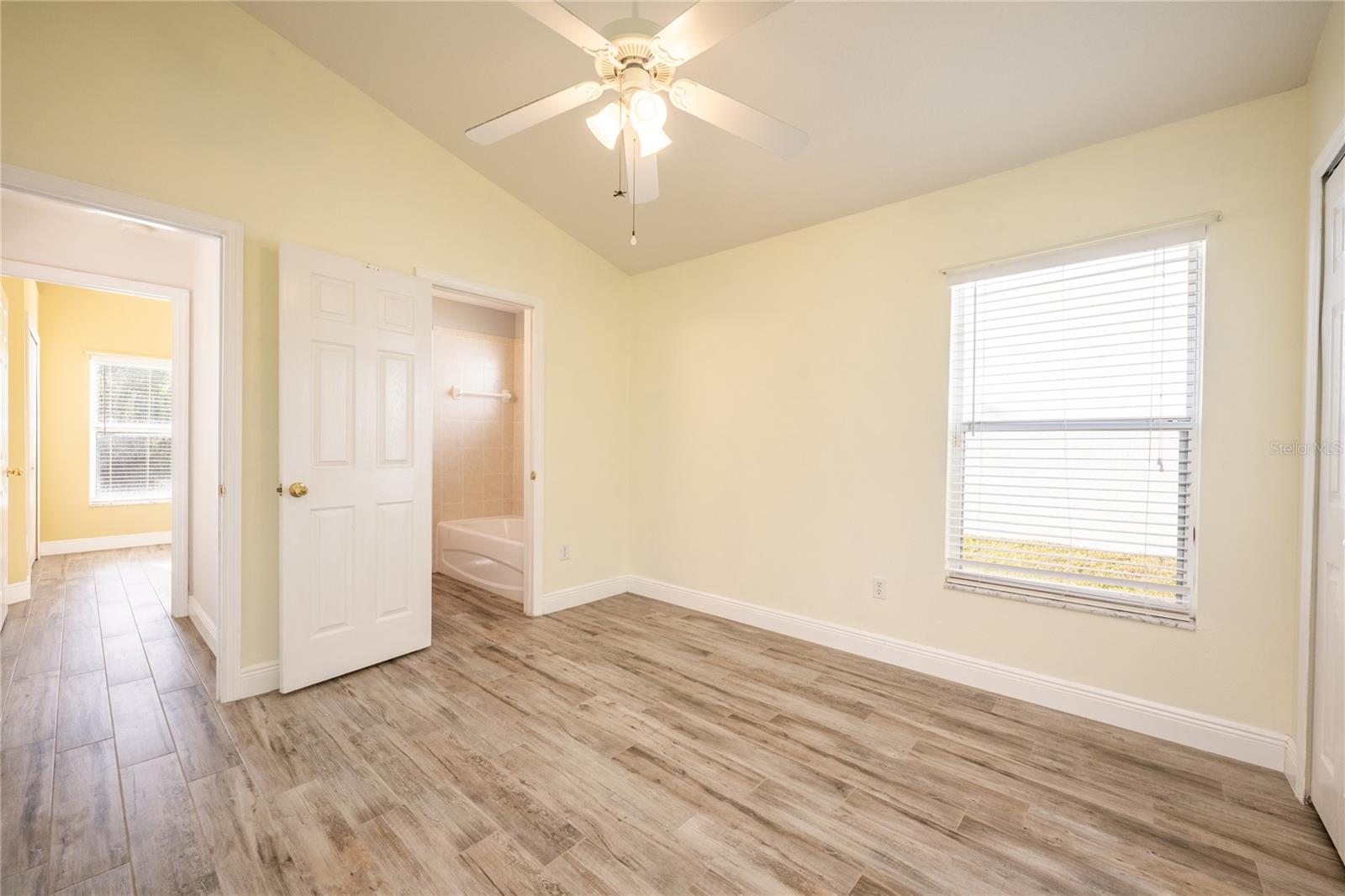 10050 Hidden Dunes Ln