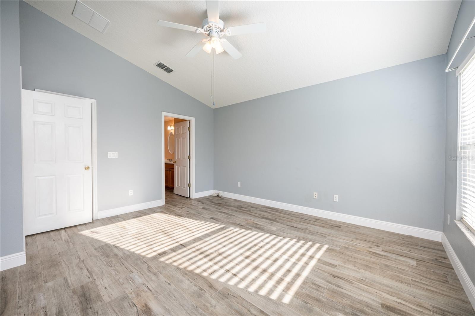 10050 Hidden Dunes Ln