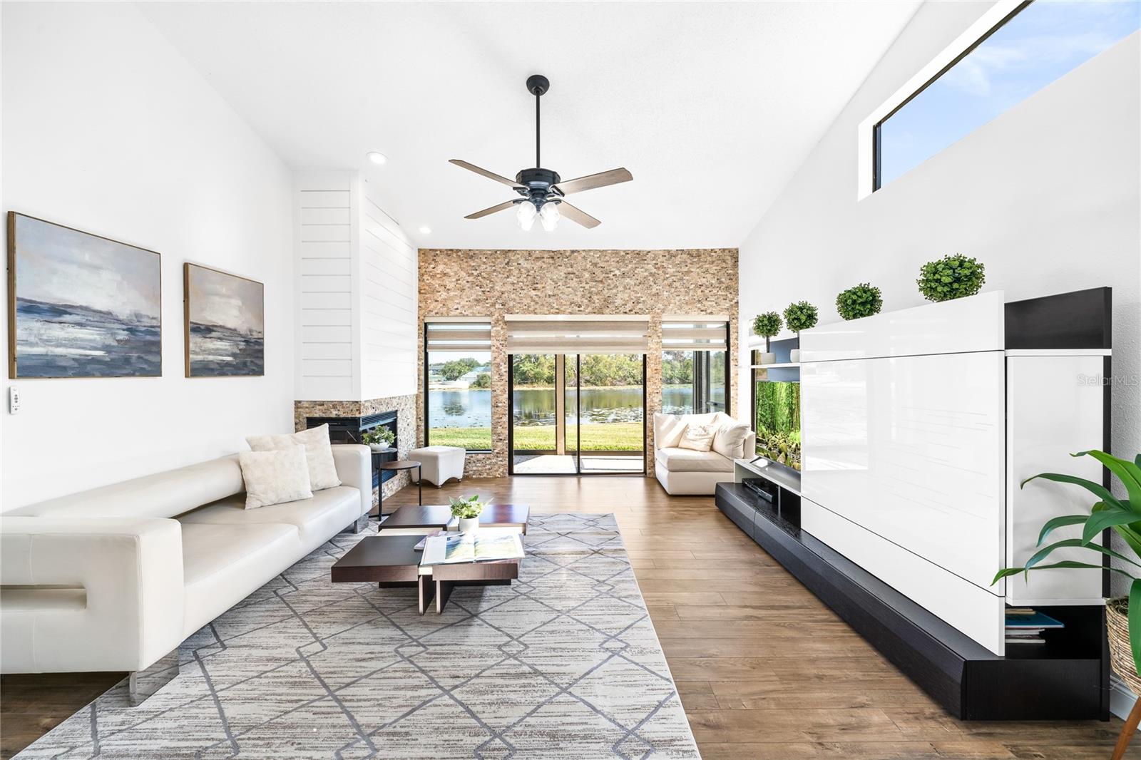 1000 Winderley Pl #152