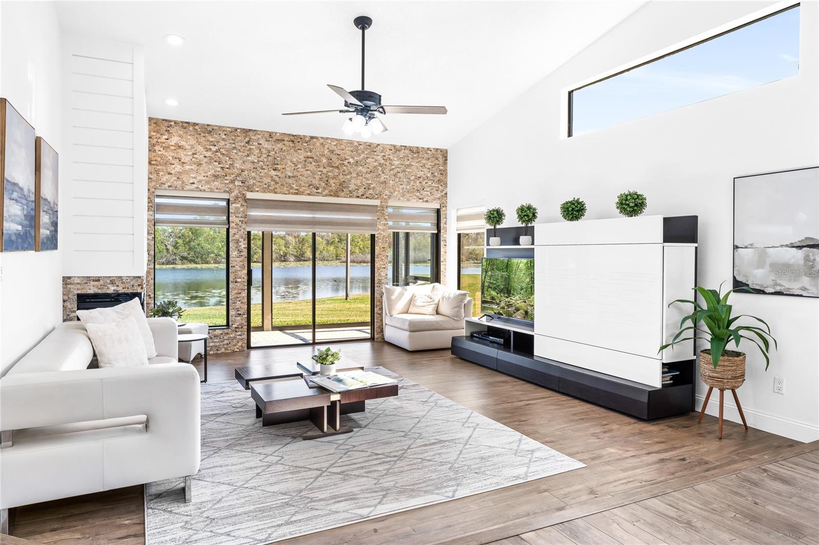 1000 Winderley Pl #152