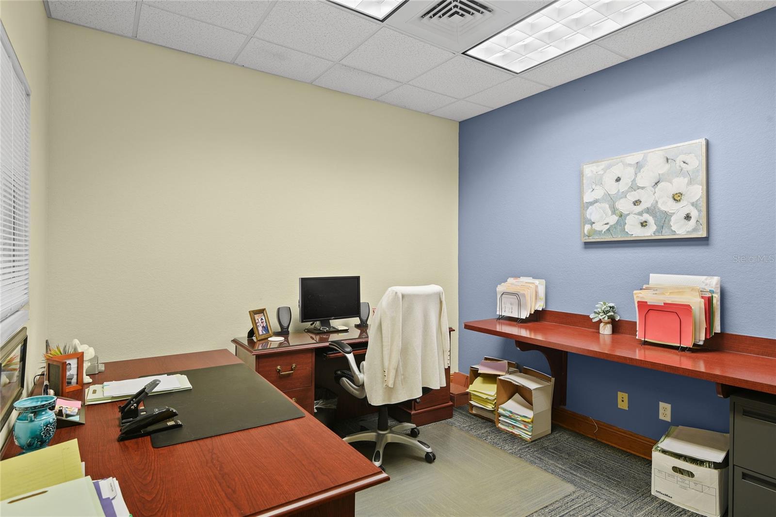 2020 Winter Springs Blvd #2020