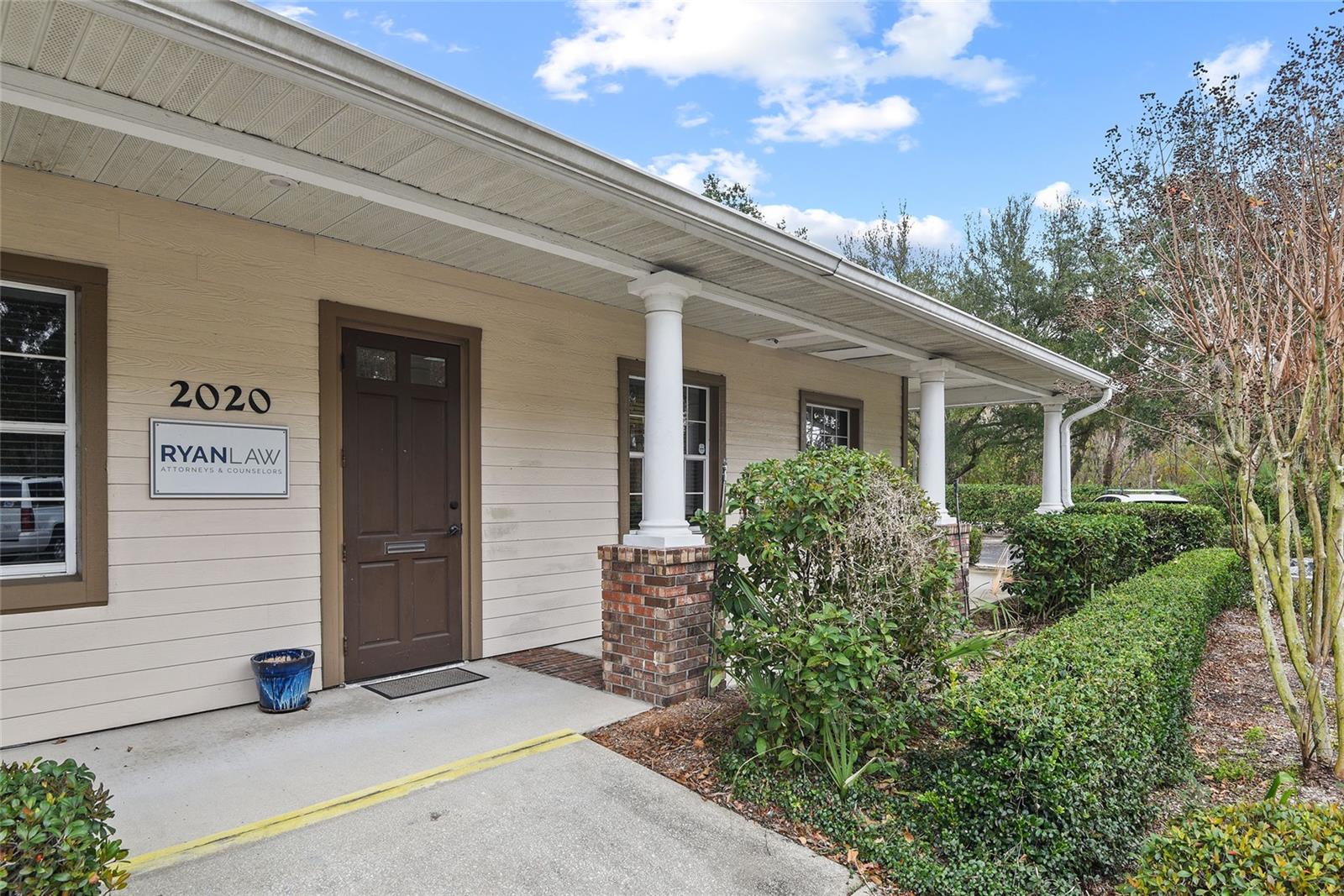 2020 Winter Springs Blvd #2020