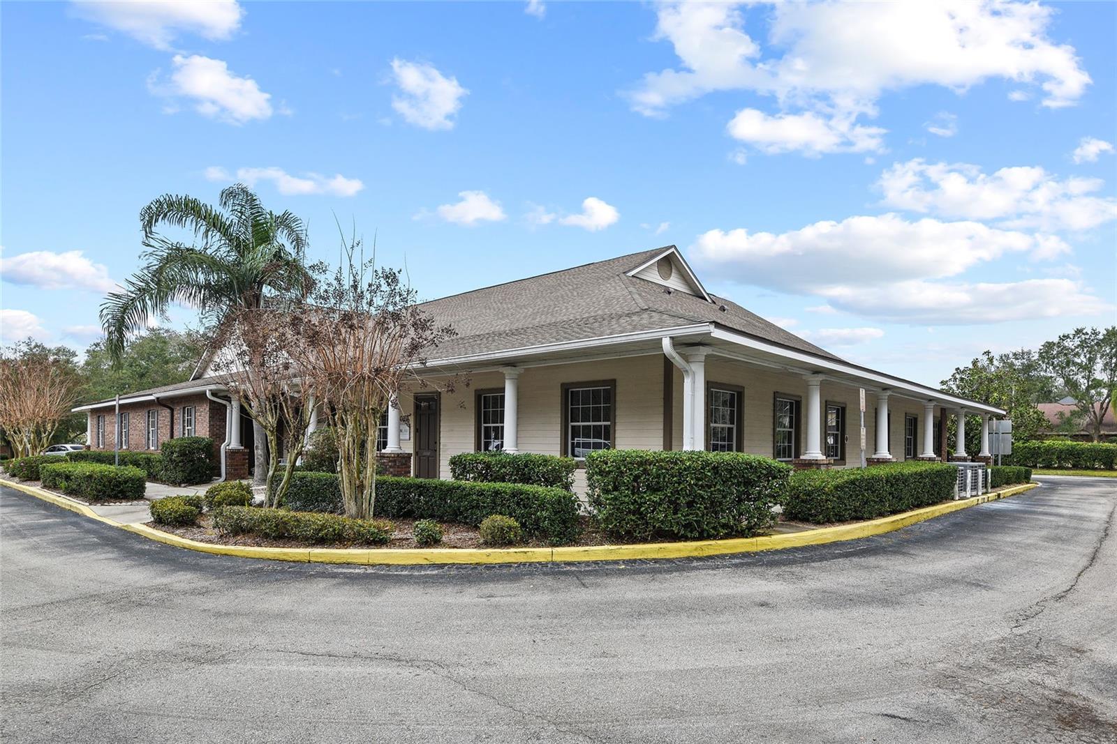 2020 Winter Springs Blvd #2020