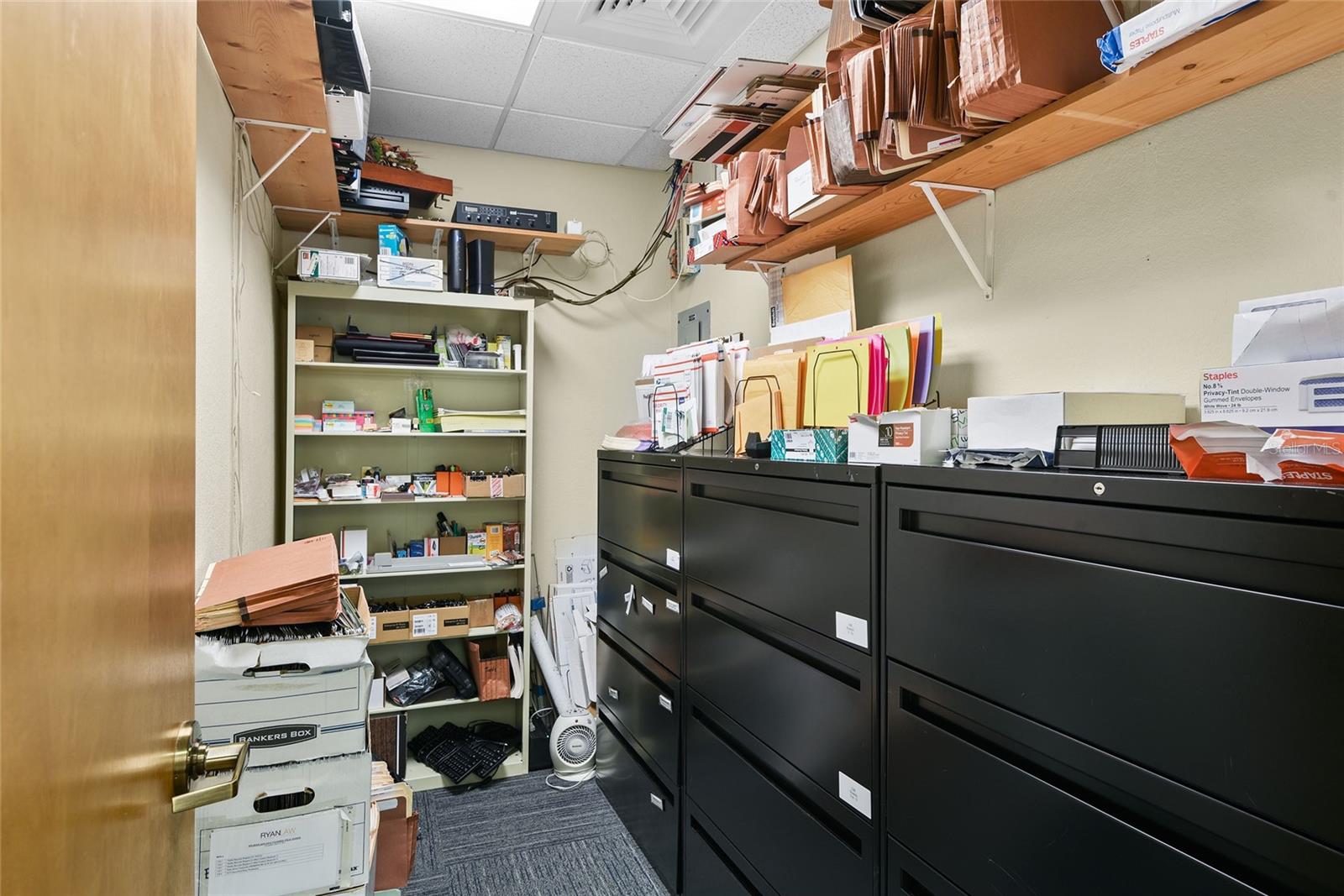 2020 Winter Springs Blvd #2020