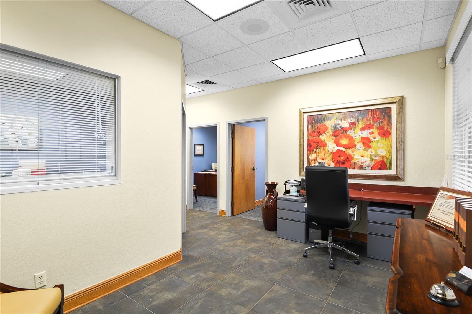 2020 Winter Springs Blvd #2020