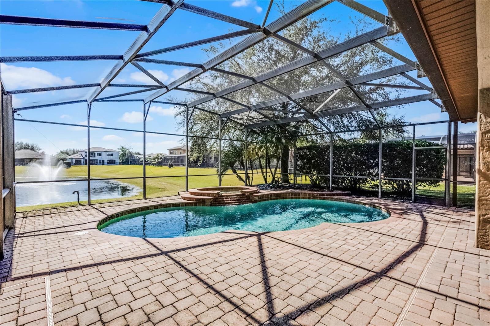 7505 Pointe Venezia Dr