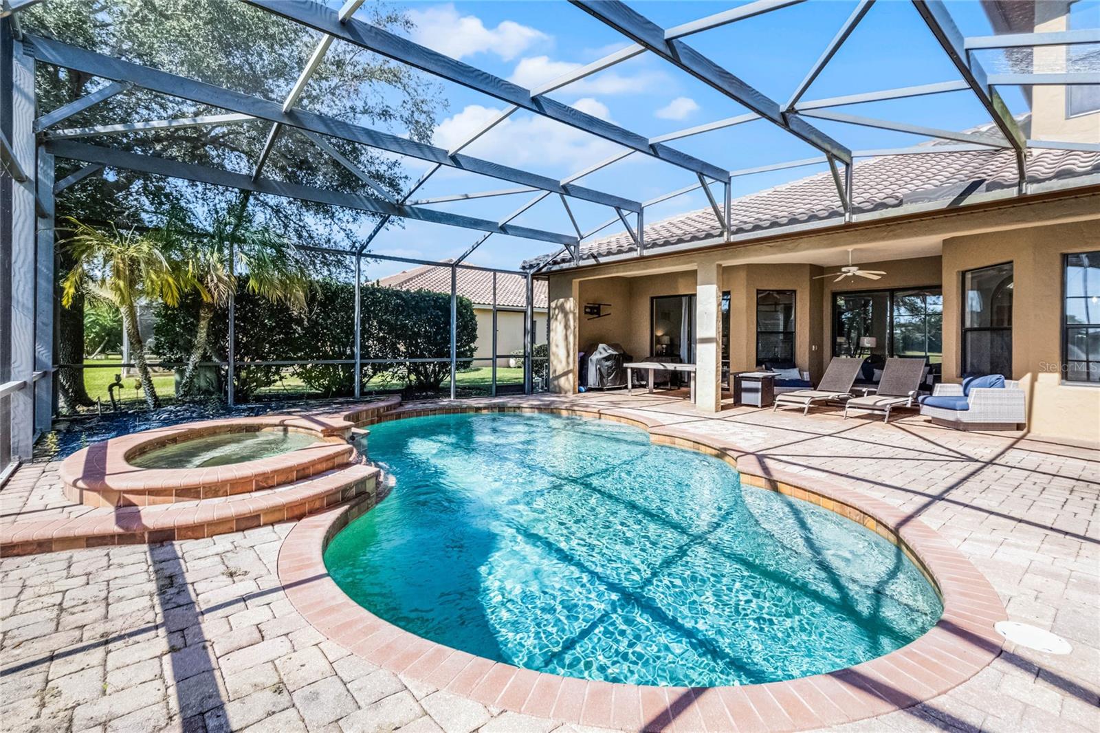 7505 Pointe Venezia Dr